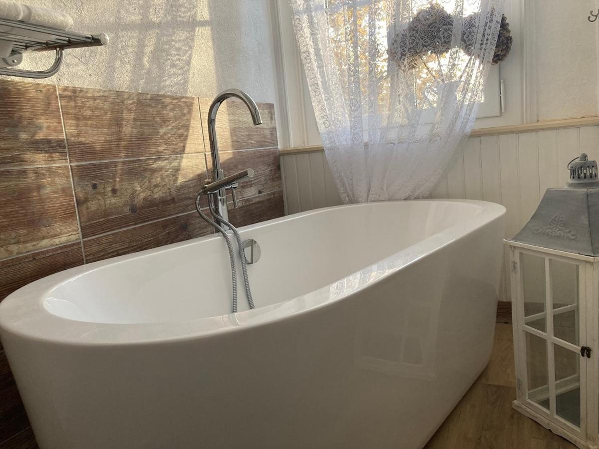 فندق Chateau Marith - Etablissement Climatise Avec Piscine Clairac  المظهر الخارجي الصورة